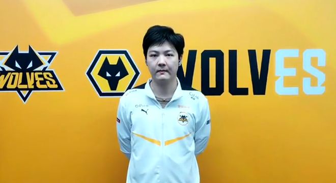 知上R
