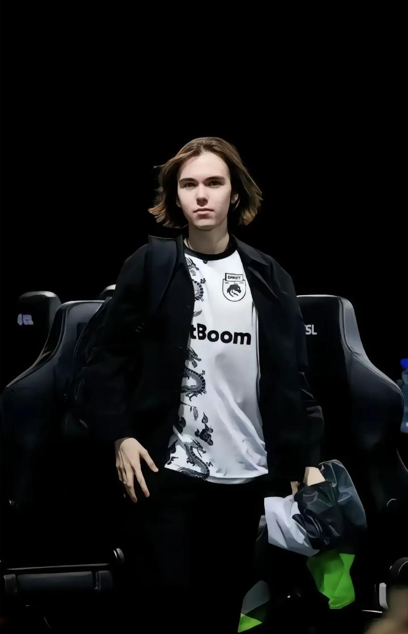 在今日AL对阵IG的比赛中，AL达成了在LPL的第1000杀，恭喜AL！ AL当前总击杀1000，总场数79，总胜场30